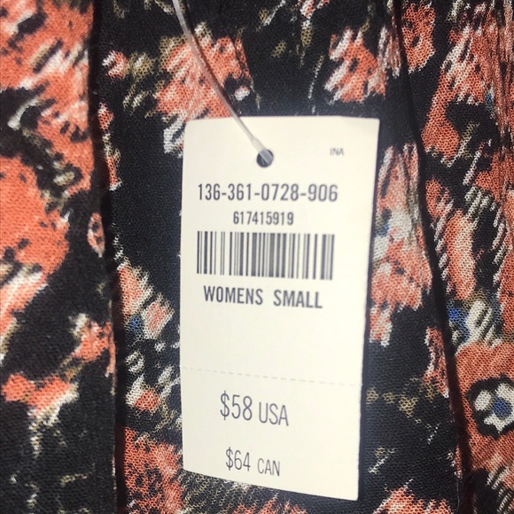 NWT ABERCROMBIE OFF THE SHOULDER TOP SIZE S - Picture 4 of 5